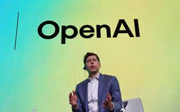 지식서비스, 지난해 15조 적자…챗GPT·OTT 구독에 비용 증가