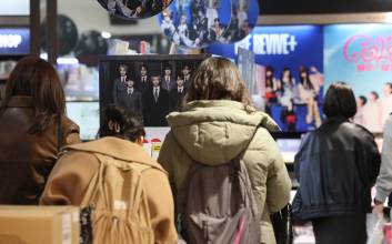 해외 관광객 결제카드 '와우패스', BTS 공연날 하루 충전액 30억 돌파