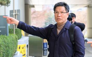 ‘일본군 위안부’ 모욕 단체 대표 김병헌 구속···“도망 염려”