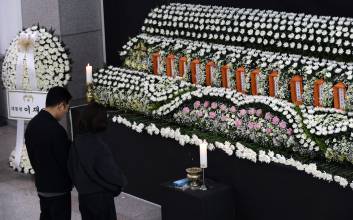 [속보]14명 중 13명 신원 확인...‘대전 안전공업 화재’ 시신 일부 추가 수습