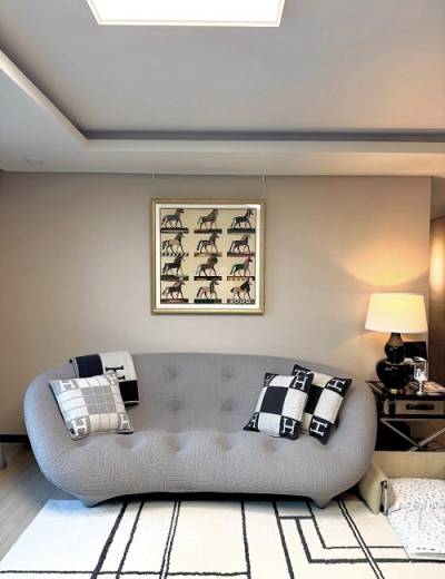 페어리스타, 프리미엄 스카프 액자 시장 선도