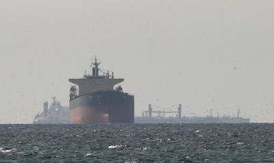 호르무즈 긴장에 ‘곱버스’ 질주…하락 베팅에 돈 몰렸다