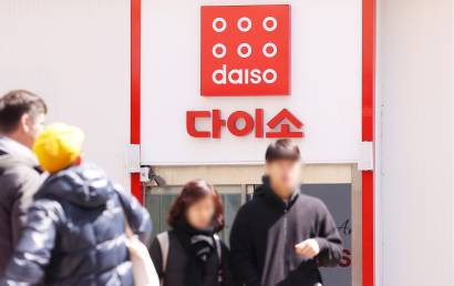 “재고 떴다” 알림에 매장으로… 어린이날 앞두고 다이소 오픈런 재현되나
