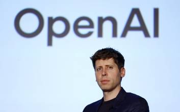 오픈AI, '성인 모드' 무기한 연기…윤리·투자자 우려에 제동