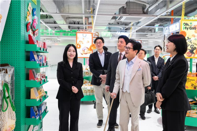 이재현 회장, 올리브영 명동 매장 방문..."K뷰티 생태계 구축해야"