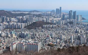 '악성 미분양' 3만가구 돌파…지방 주택시장 경고등