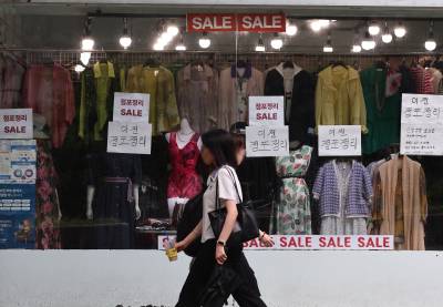 엎친 데 덮친 격…‘일터 기본법’ 도입에 우울한 소상공인 ③