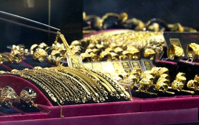 17개월 연속 순매수, 金 쓸어 모았다…中 은행 5t 넘게↑ '최대'