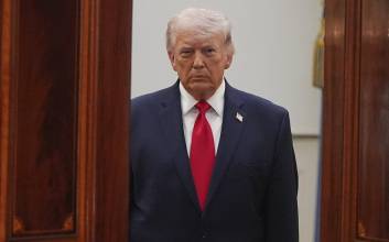 의문의 신규계정 또 …트럼프 휴전발표 직전 억대 베팅해 '떼돈'