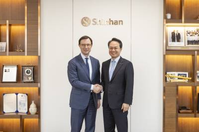 진옥동 신한금융 회장, 비자 그룹 경영진과 AX·디지털자산 협력 논의