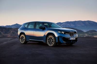 BMW iX3, ‘월드카’ 2관왕…세계 올해의 차·전기차 동시 석권