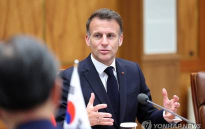 최수연 네이버 대표, 佛 마크롱 대통령과 회담…AI 생태계 확장 위한 협업 논의