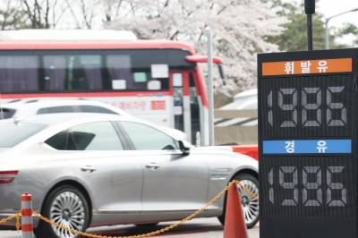 국내 정유사들 '중동 전쟁'에도 3월 역대 수출 2위 '아이러니'