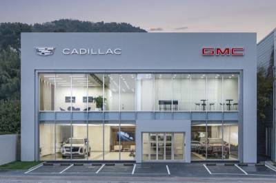 해운대에 둥지 튼 캐딜락&GMC…영남 고객 접점 넓힌다
