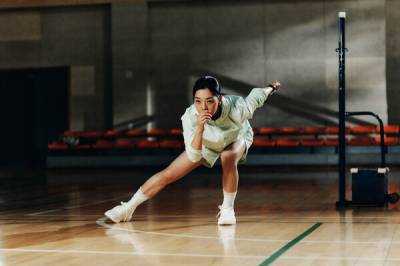 길어진 여름, 얇아진 아우터…패션가 ‘경량 재킷’ 경쟁