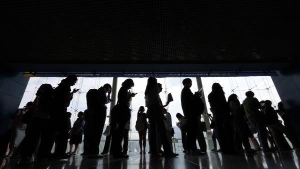 로스쿨 합격생 85.9%, 상위 10위권 대학 출신 