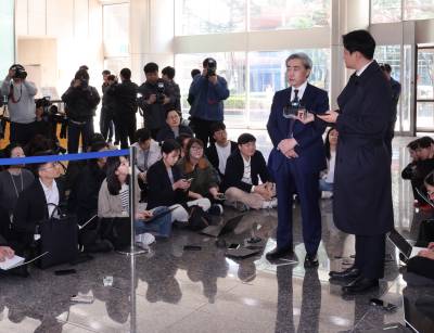 중동 ‘2주 휴전’에 '高환율·高물가' 숨고르기…기준금리 어떻게 움직이나