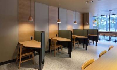 "독서실인줄 알았는데 스벅이네"…'카공족'석 따로 만든 스타벅스