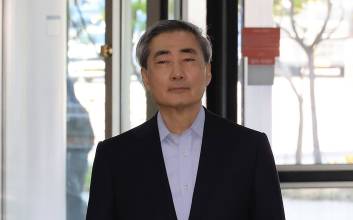 신현송 한은 총재 후보자, ‘모자 간 갭투자’ 논란…11년 만에 20억 차익