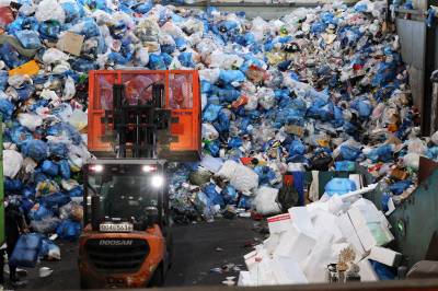 “‘나프타 대란’은 예견된 문제…화석 연료 의존도 낮춰야” ①