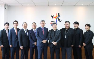 코스맥스, 세계청년대회에 선케어 50만개 지원…K-뷰티 기술력 알린다