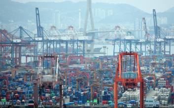 지난해 수출 84%는 美 달러로 결제…위안화 7년 연속↑· 엔화 2년 연속 ↓