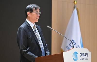 이창용 한은 총재의 마지막 당부 "통화정책만으론 한계, 구조개혁 필요"