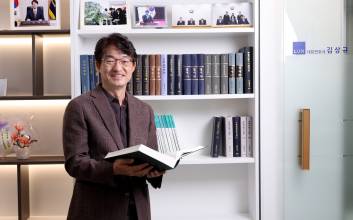 기업, 회생보다 파산 늘었다…“지금 구조조정은 속도전” [이코노 인터뷰]