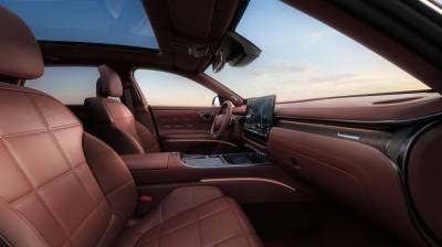 현대차 ‘더 뉴 그랜저’ 베일 벗었다