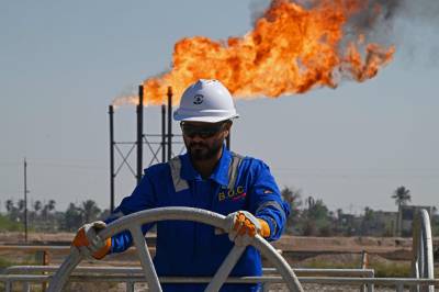 국제유가 급등 부담에 코스피, 1.38% 하락한 6598.87 마감