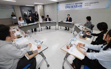 청년미래적금 금리 최대 7~8%…정부 지원 더하면 '단리 19.4% 적금 가입 효과'