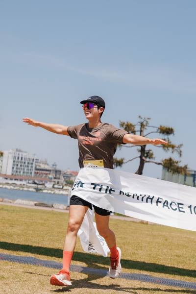 박보검도 함께 달렸다.. 노스페이스 ‘TNF 100’ 열기 '활활'