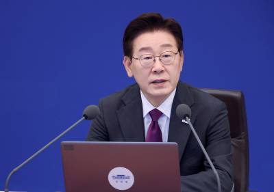  李대통령 "일베 등 혐오 방치 사이트 폐쇄·과징금 실제 검토"