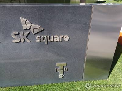 "1년 만에 222% 수직상승"…개미들만 몰랐던 시총 3위 거인의 소리 없는 독주