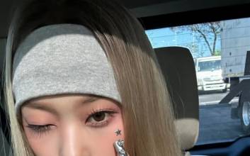 뉴진스, 미공개 사진 올라왔다…'전속계약 분쟁' 근황은