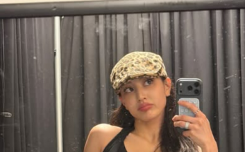 트와이스 지효, 훤히 드러낸 복근…호피무니도 장착 완료!